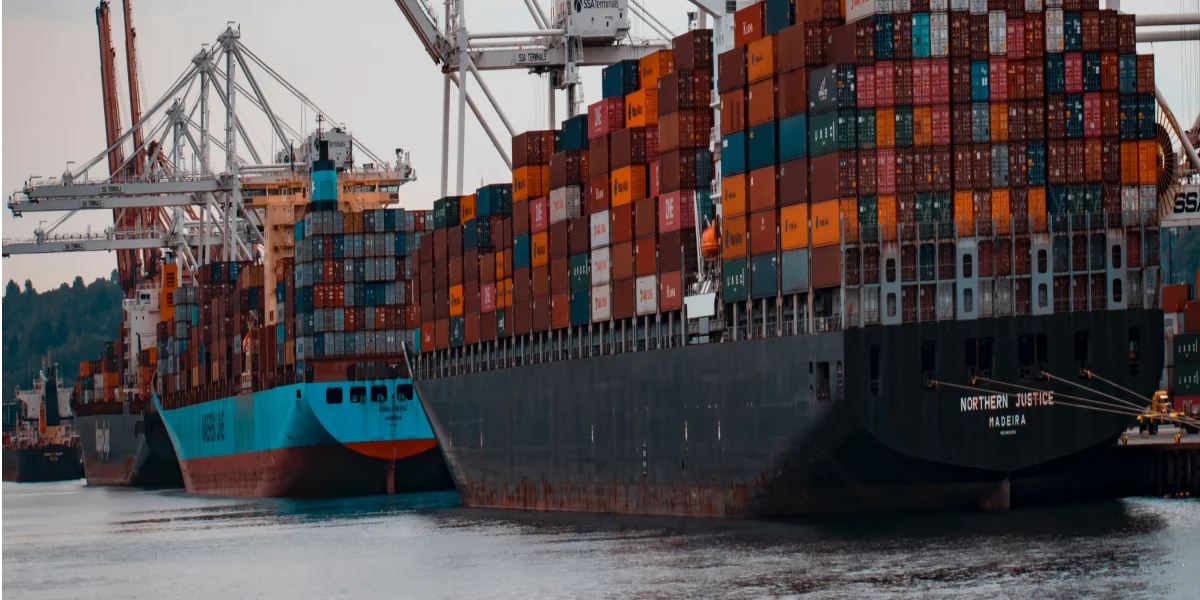 ItalMenara shipping image